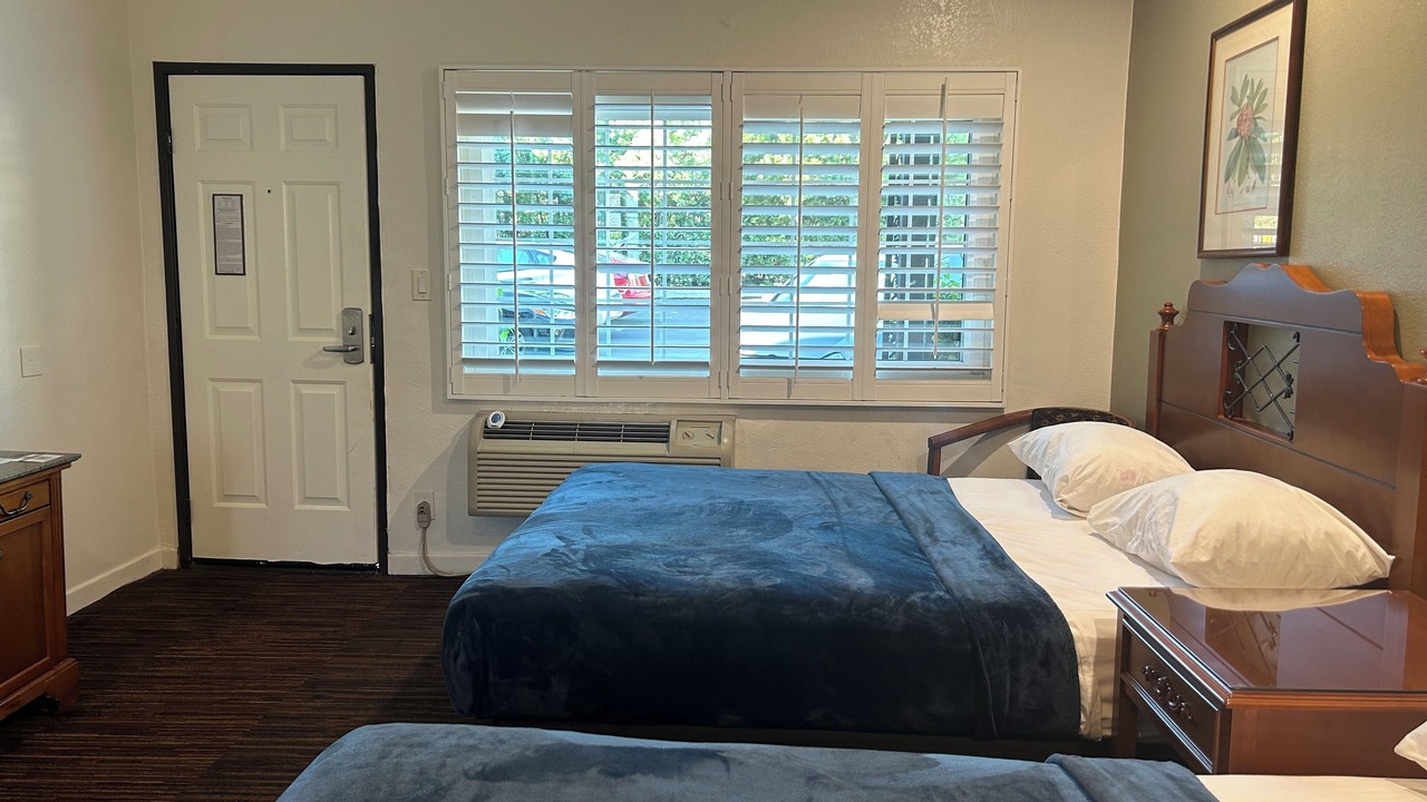 Photo of Bedroom in Eagle Rock