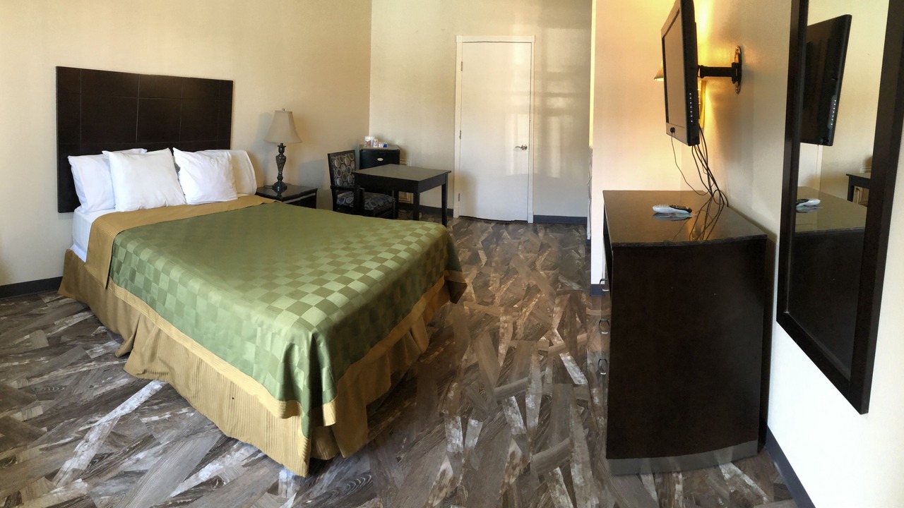 Photo of Bedroom in Castaic
