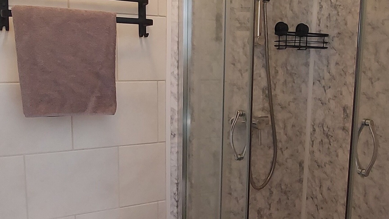 Photo of Bathroom in Newquay City Centre