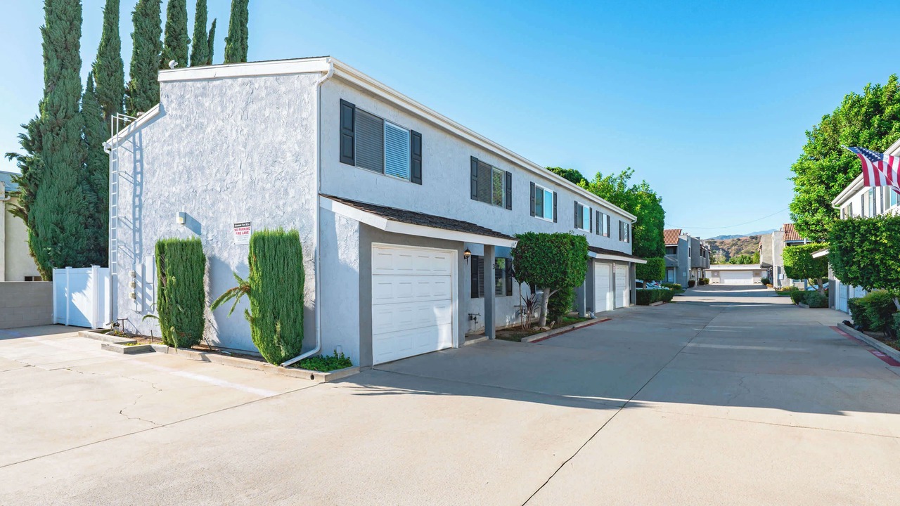 Photo of Outdoor in Charter Oak