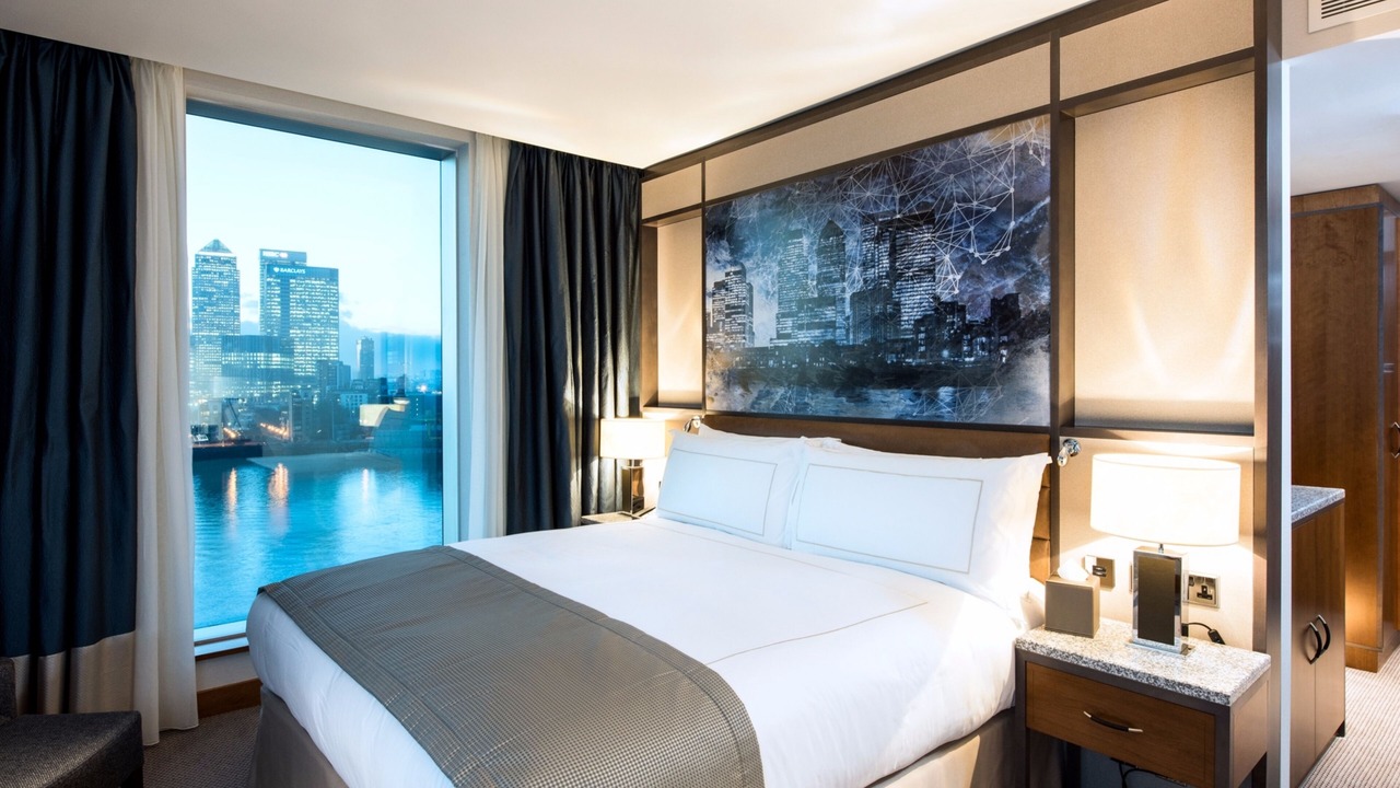 Photo of Bedroom in Peninsula