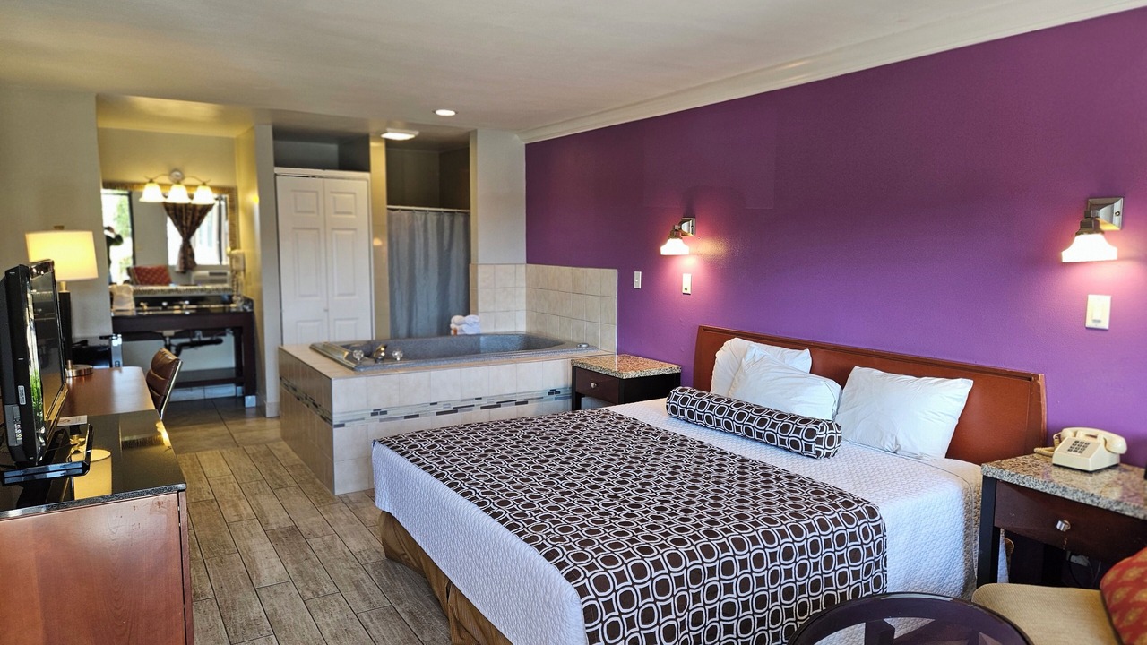 Photo of Bedroom in Fullerton