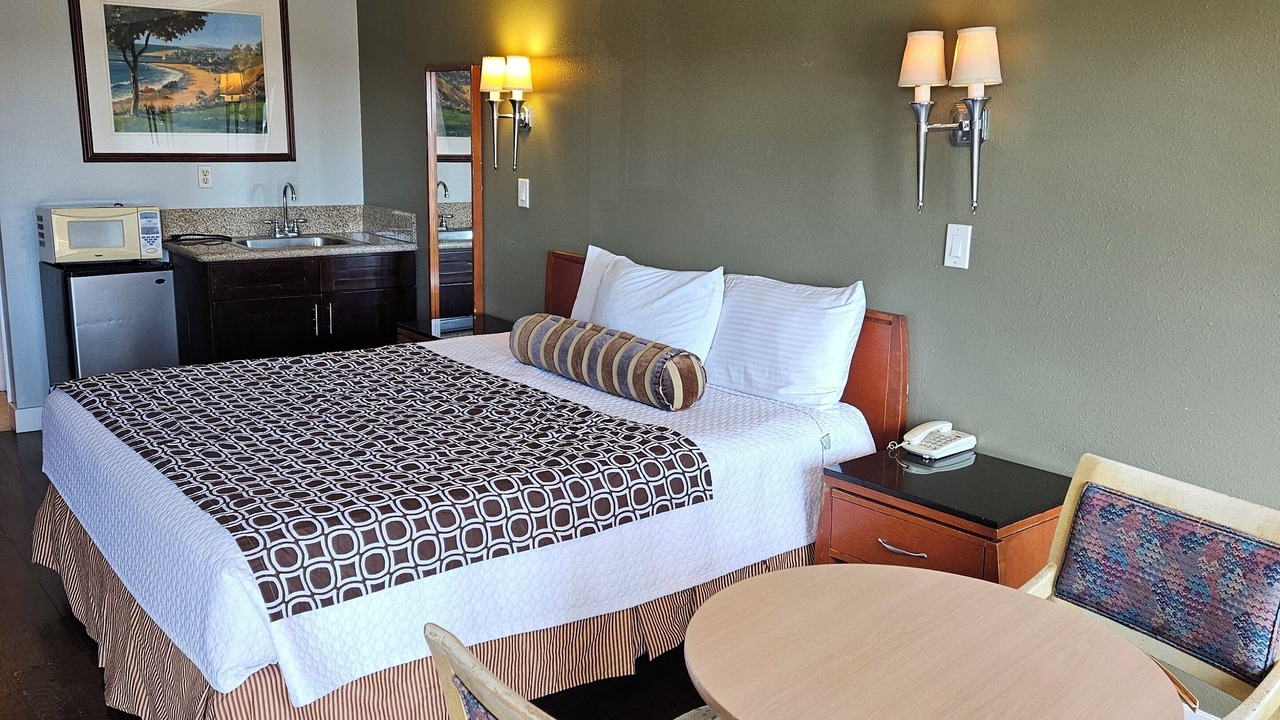 Photo of Bedroom in Fullerton