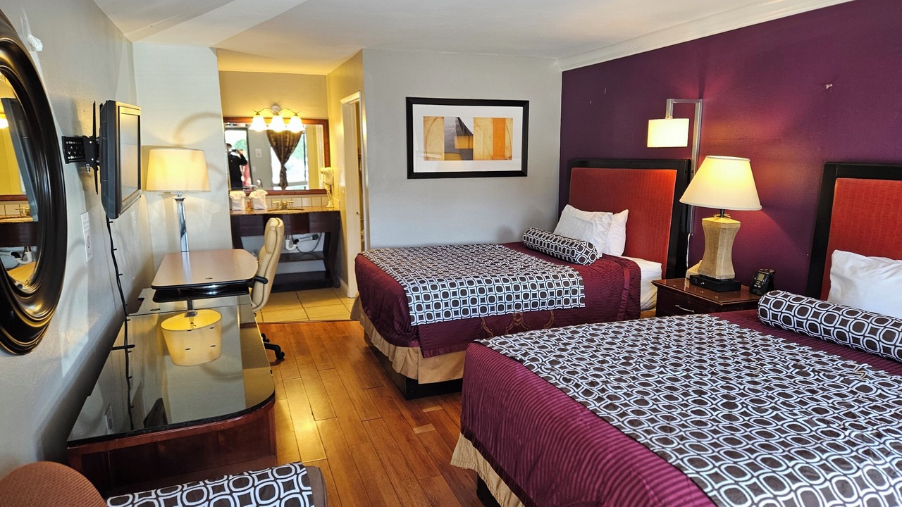 Photo of Bedroom in Fullerton