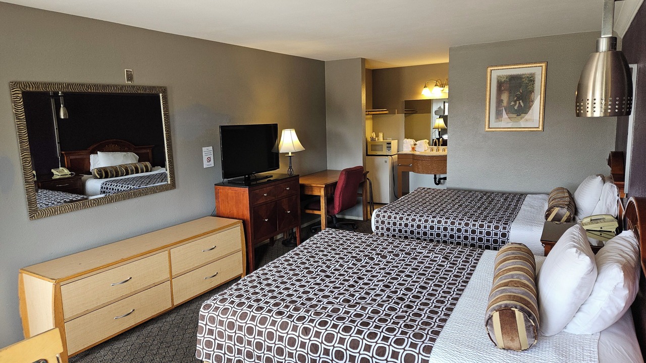 Photo of Bedroom in Fullerton