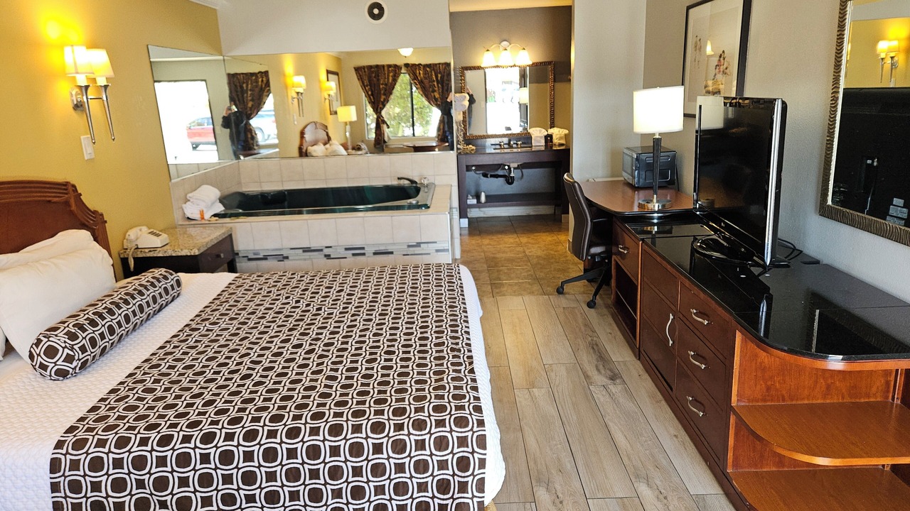 Photo of Bedroom in Fullerton
