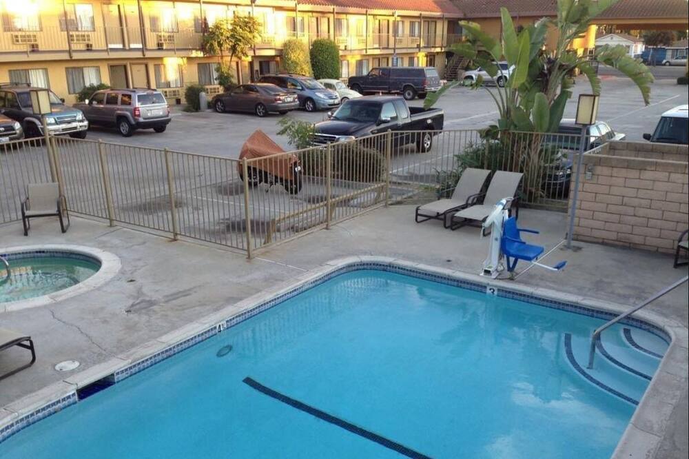 Photo of Outdoor in Fullerton