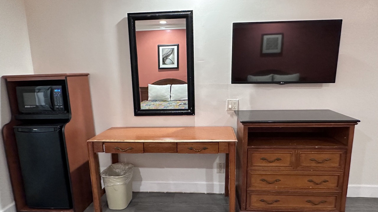 Photo of Bedroom in Fullerton