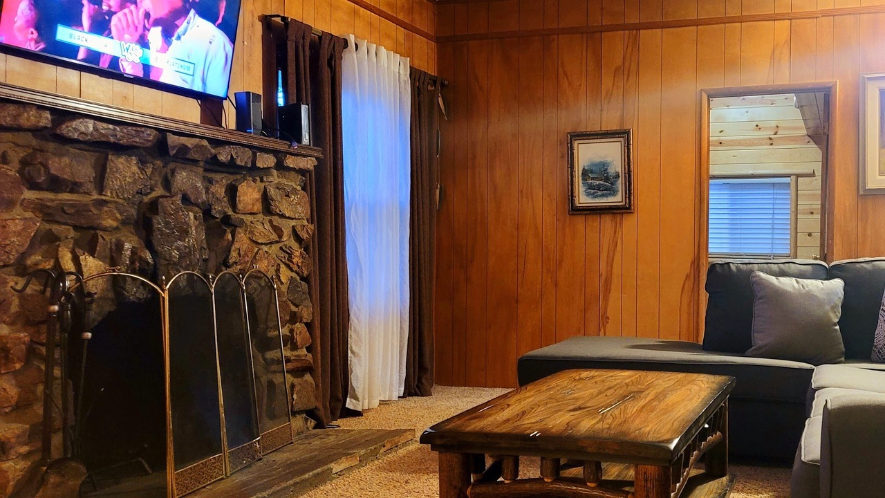 Photo of Livingroom in Peter Pan