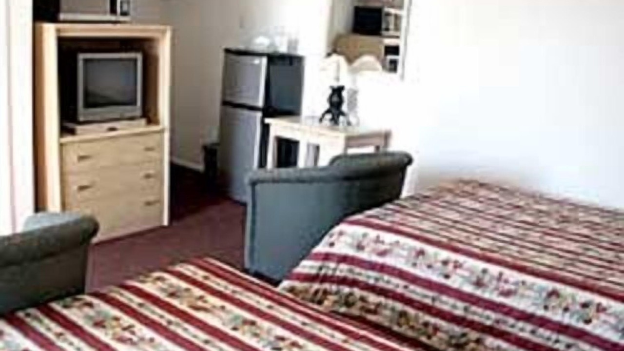 Photo of Bedroom in Boron
