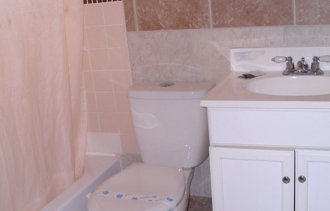 Photo of Bathroom in Boron