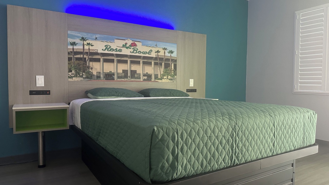Photo of Bedroom in East Pasadena