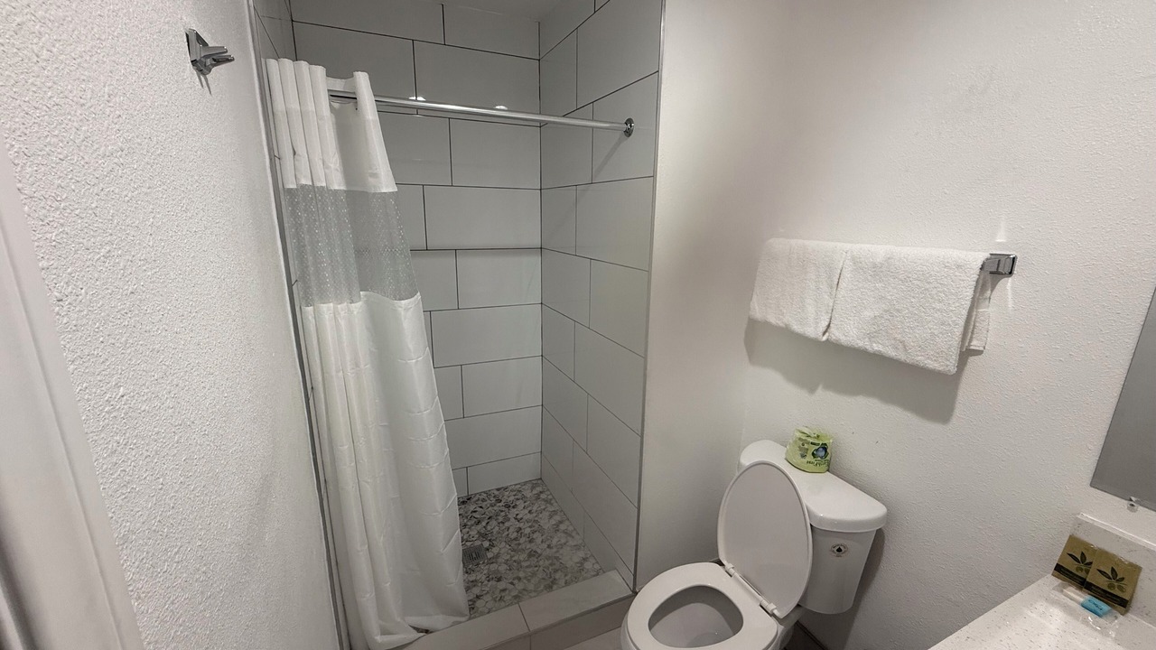 Photo of Bathroom in East Pasadena