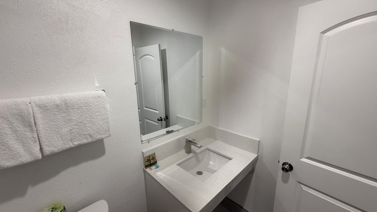 Photo of Bathroom in East Pasadena