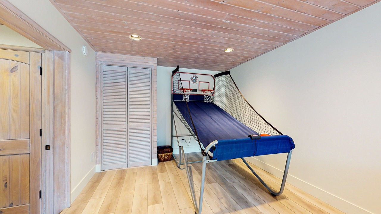 Photo of Bedroom in Eagle Mountain Estates