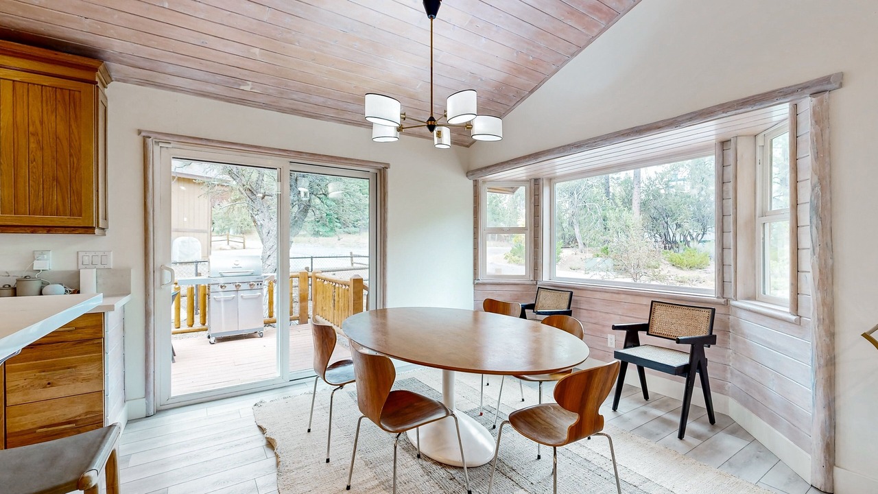 Photo of Outdoor in Eagle Mountain Estates