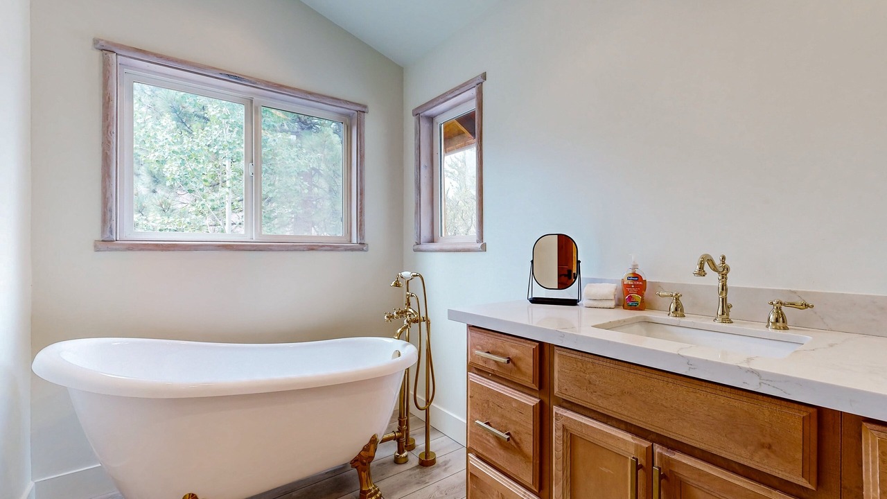 Photo of Bathroom in Eagle Mountain Estates