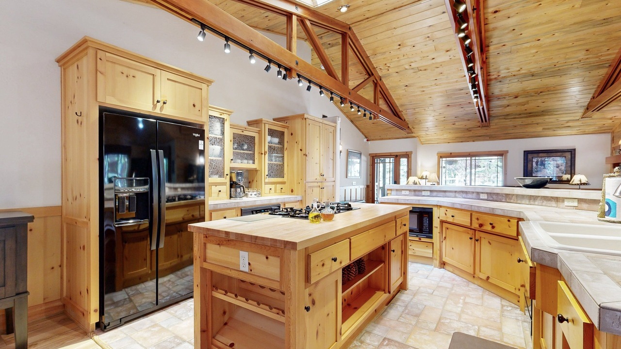 Photo of Outdoor in Eagle Mountain Estates