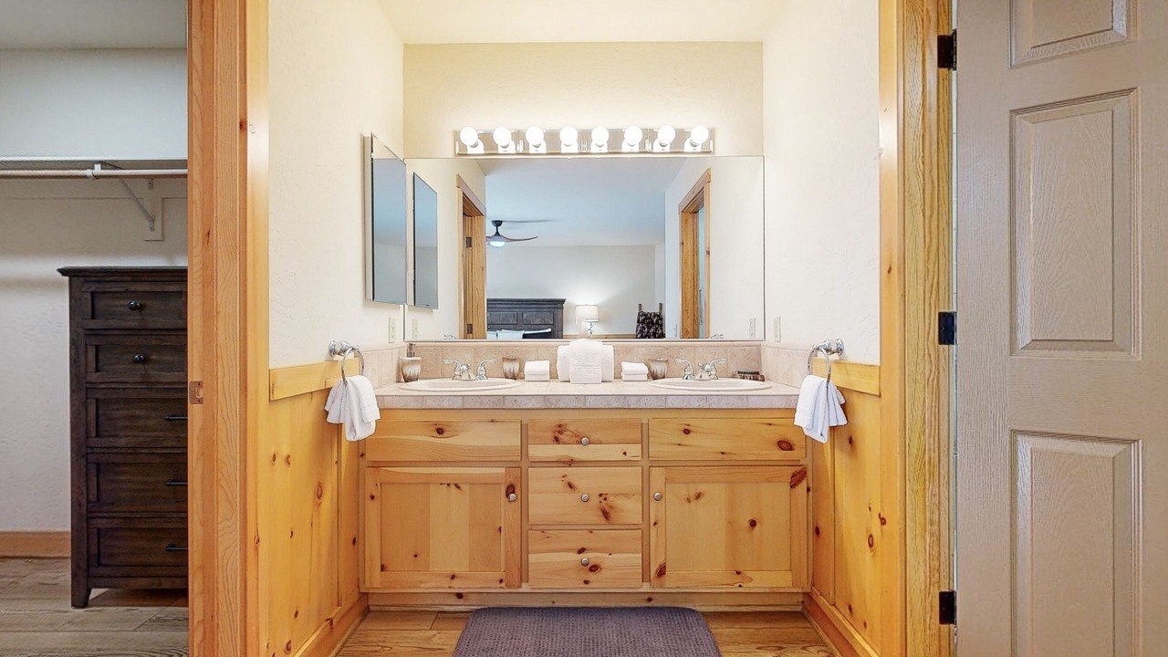 Photo of Bathroom in Eagle Mountain Estates