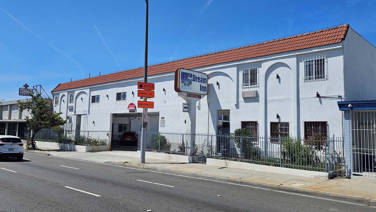 Photo of Outdoor in Inglewood