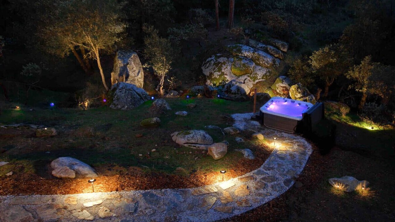 Photo of Others in Mariposa