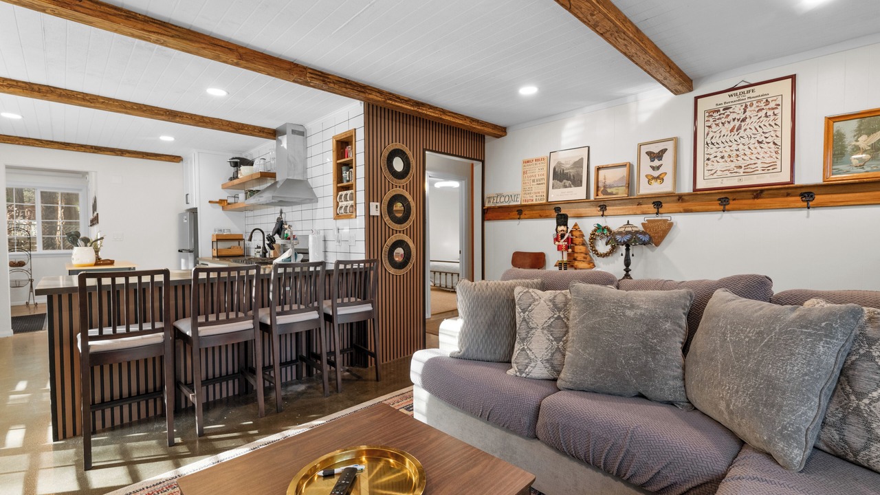Photo of Livingroom in Sugarloaf