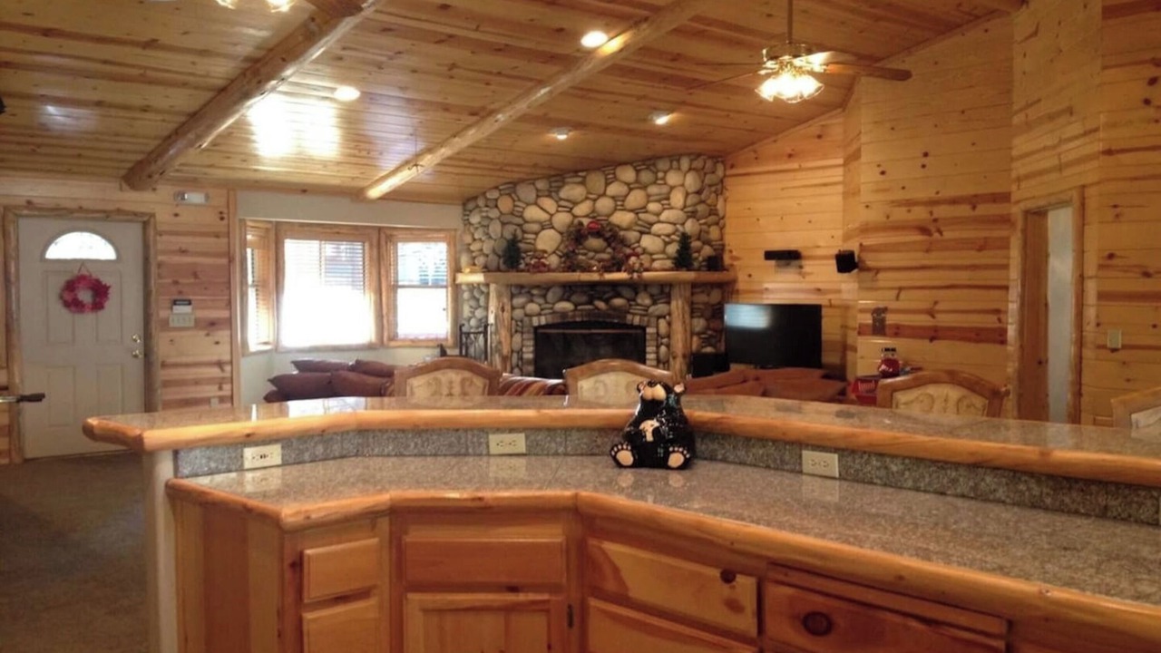 Photo of Kitchen in Summit Estates