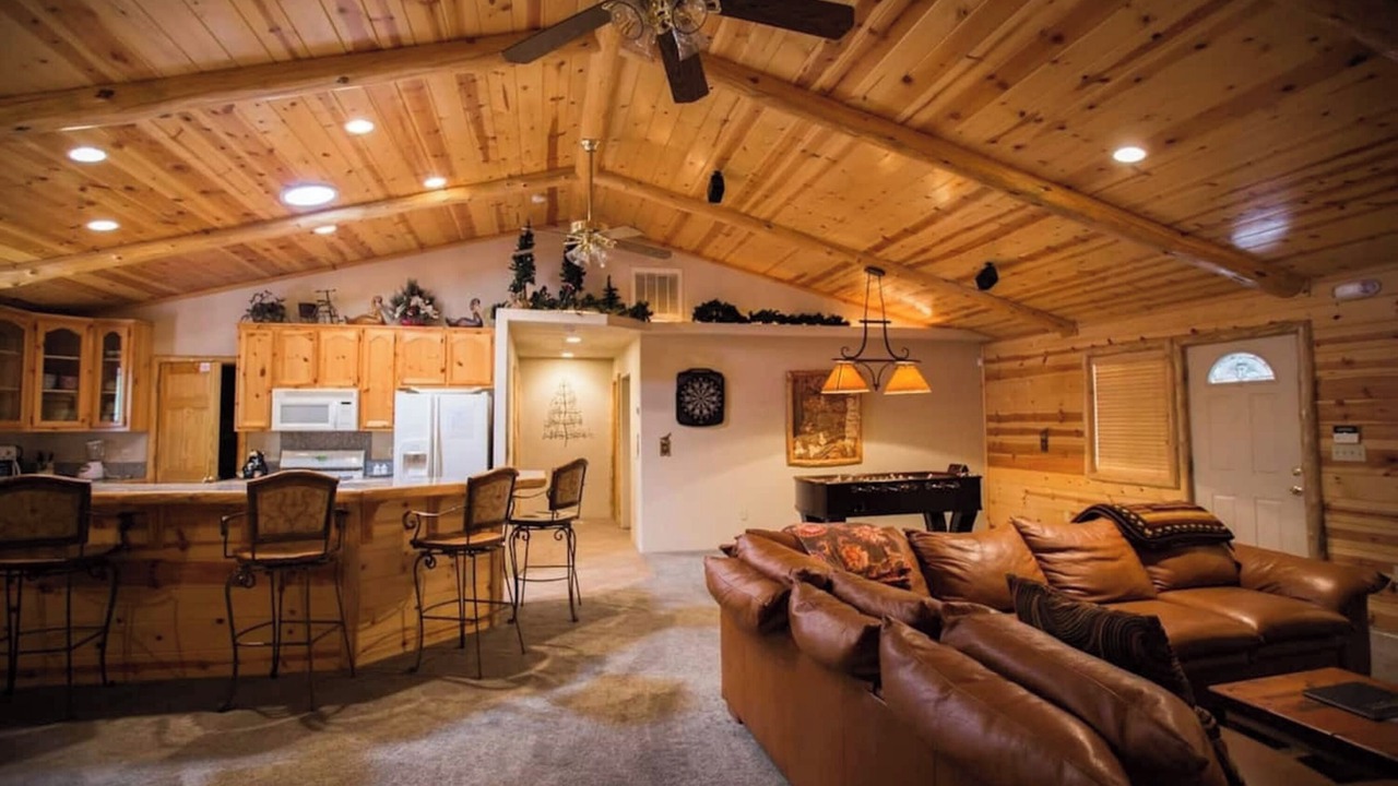Photo of Bedroom in Summit Estates