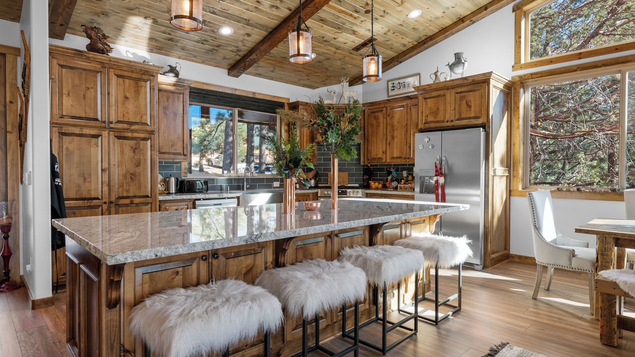 Photo of Kitchen in Upper Moonridge