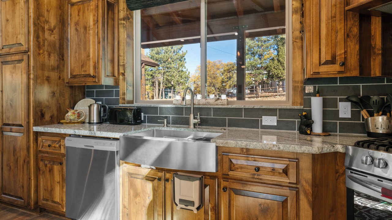 Photo of Kitchen in Upper Moonridge