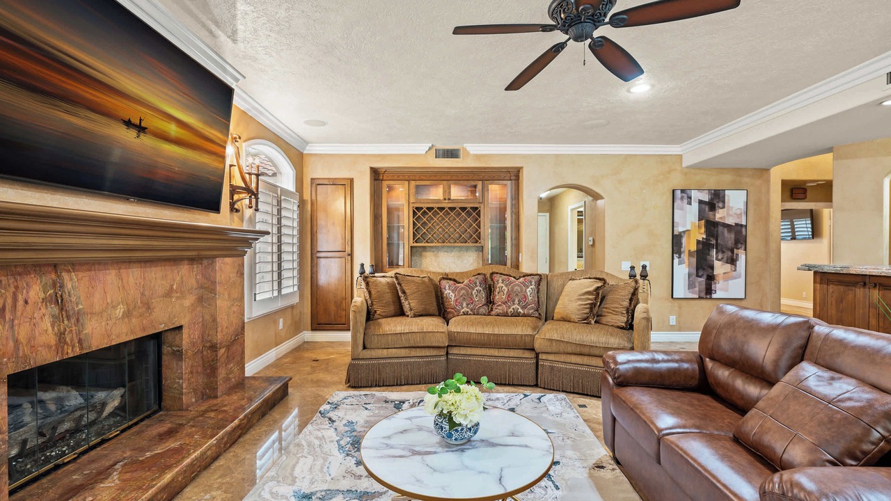 Photo of Livingroom in Rancho Santa Margarita