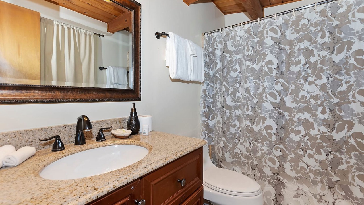 Photo of Bathroom in Boulder Bay