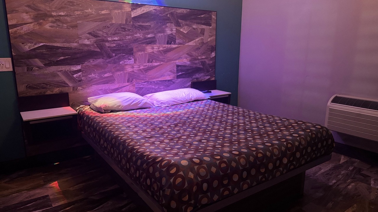 Photo of Bedroom in Commerce