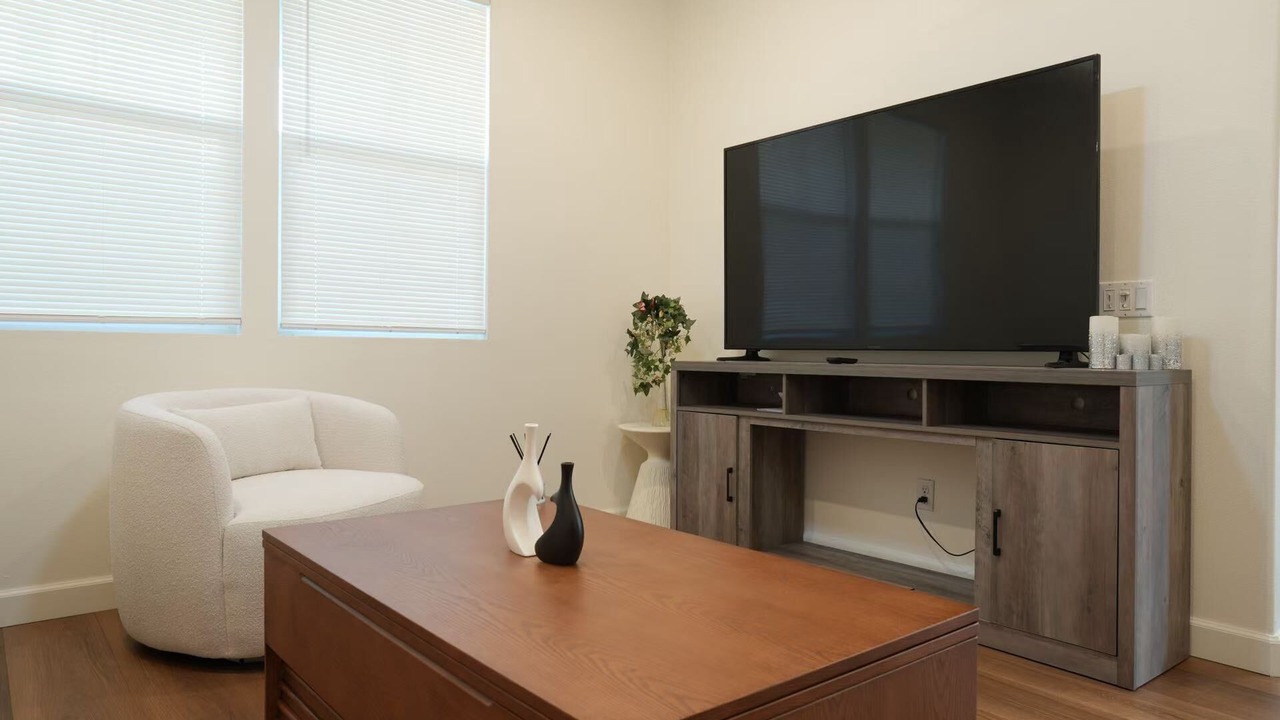 Photo of Livingroom in Mira Loma