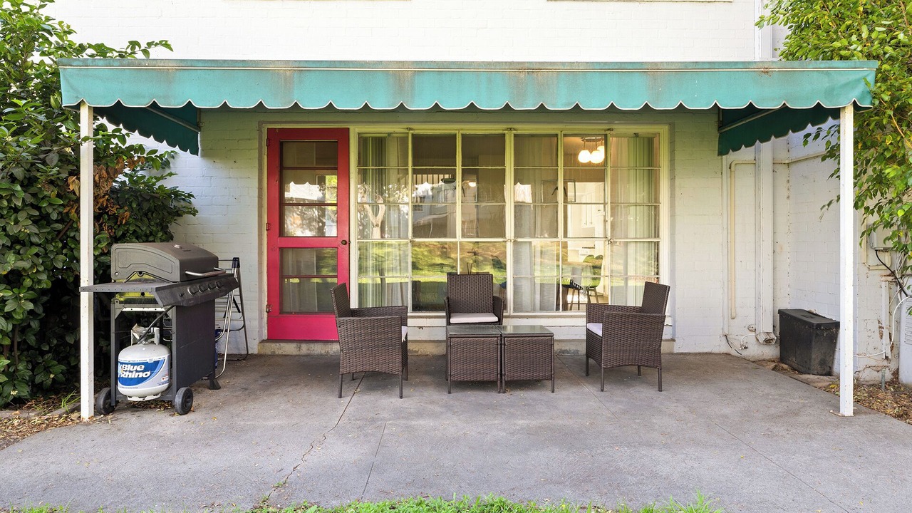 Photo of Patio Balcony in La Brea