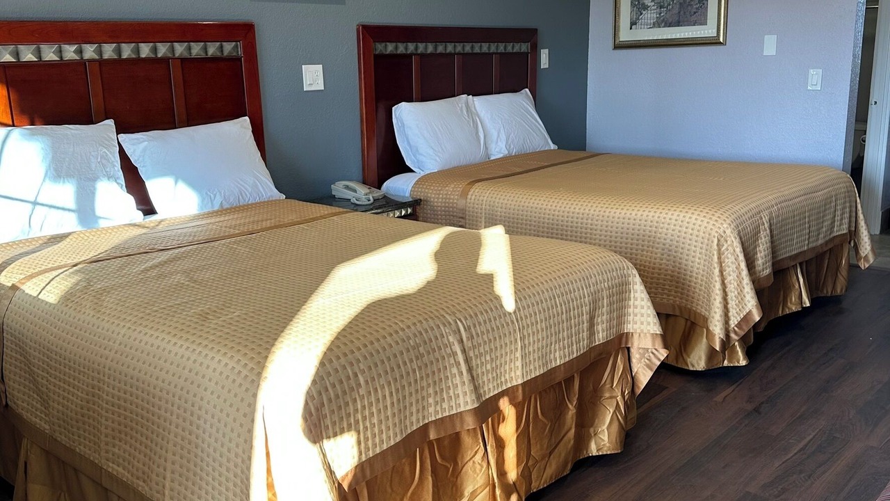 Photo of Bedroom in Corona