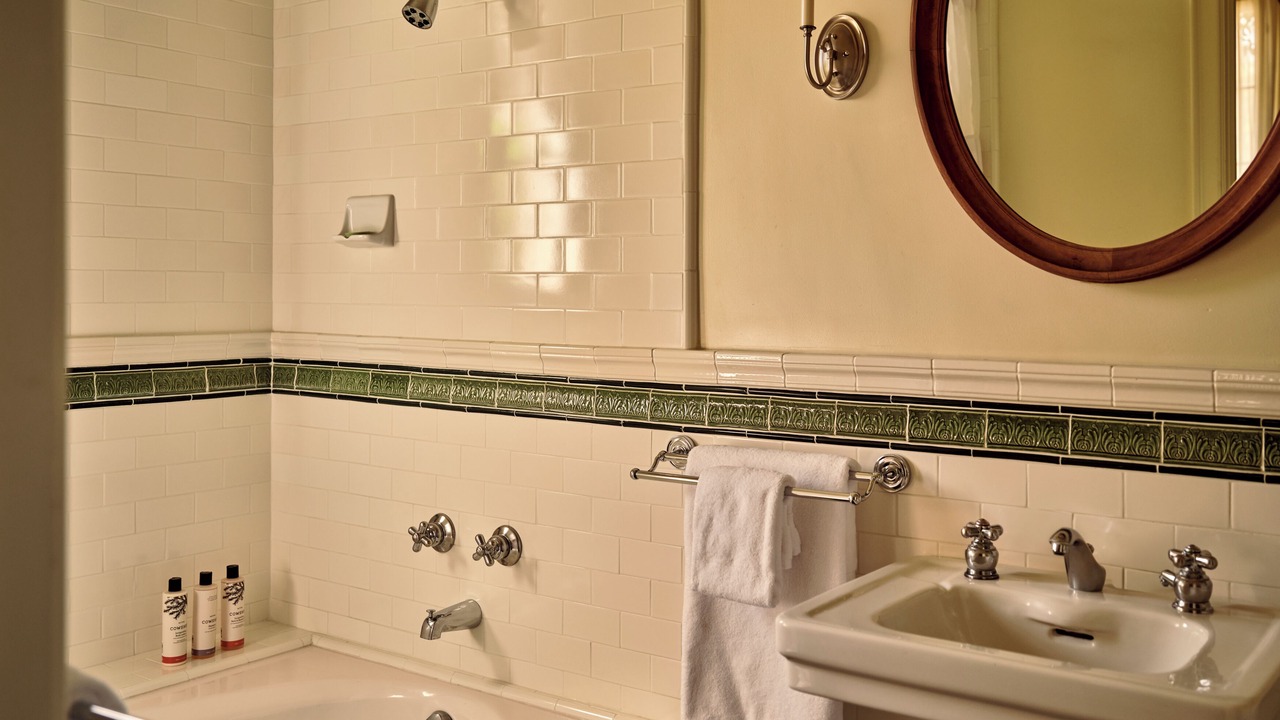 Photo of Bathroom in Downtown Palm Springs