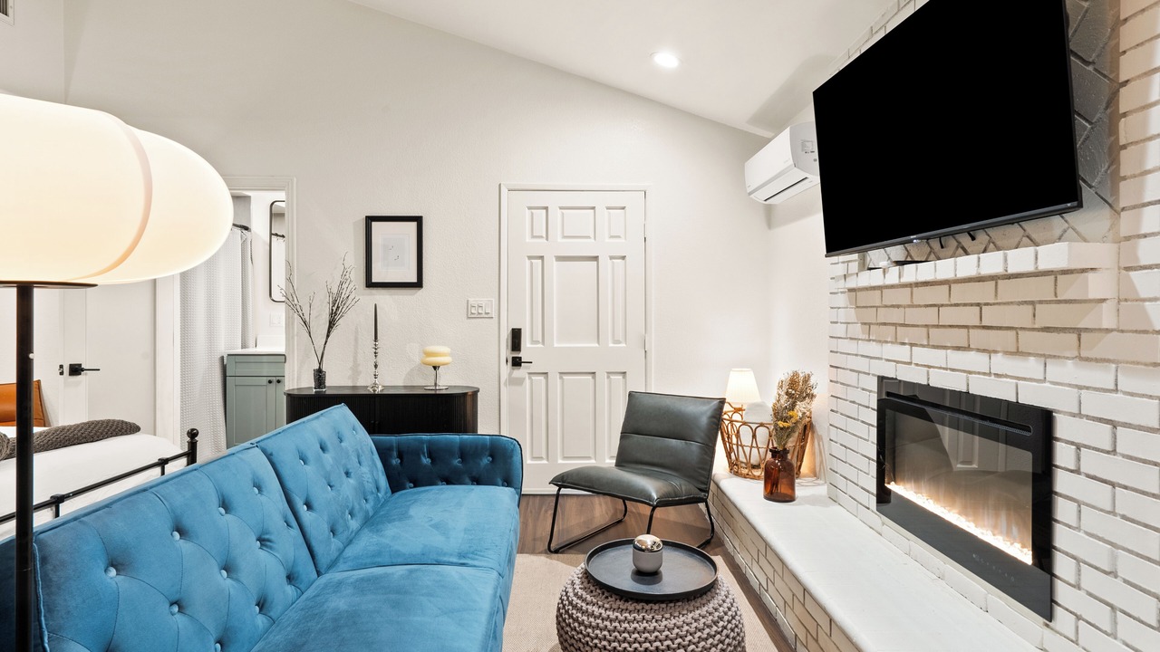 Photo of Livingroom in San Fernando