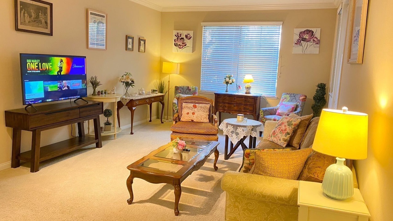 Photo of Livingroom in Airport Area