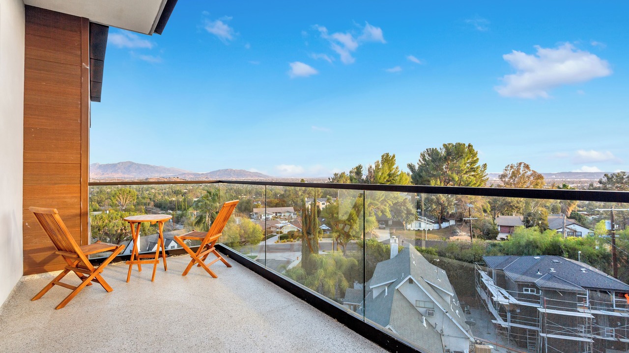 Photo of Outdoor in Granada Hills North