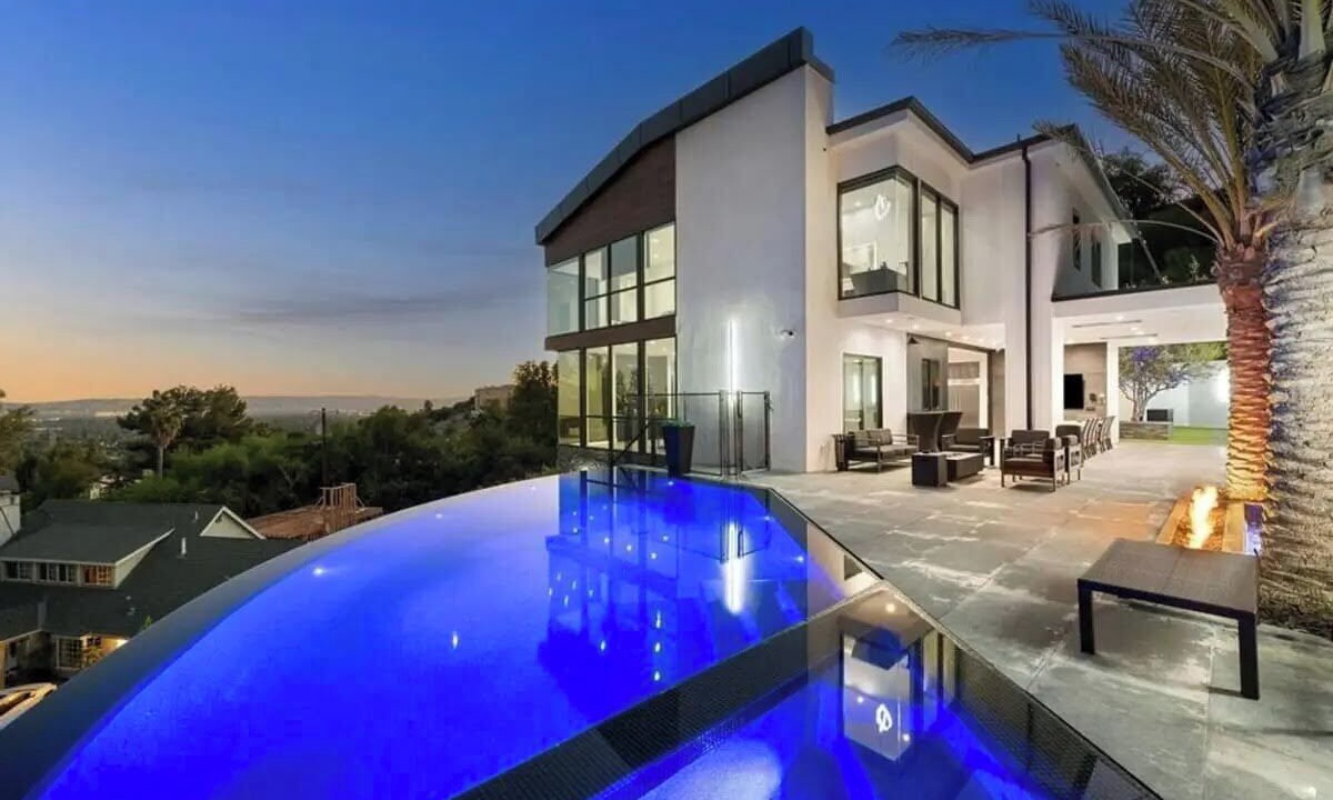 Photo of Outdoor in Granada Hills North
