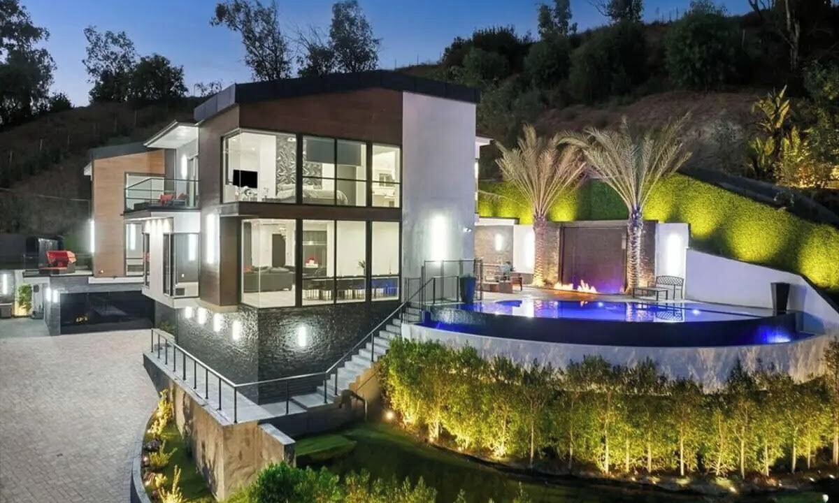 Photo of Outdoor in Granada Hills North