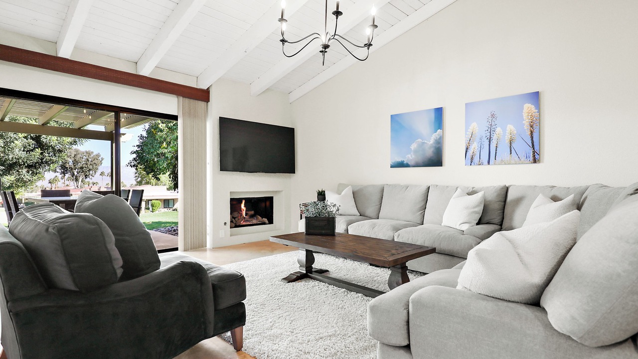 Photo of Livingroom in Bighorn