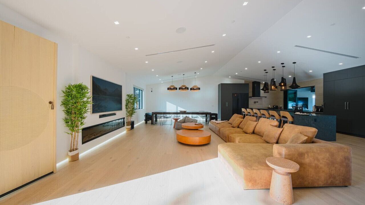 Photo of Livingroom in Lake Balboa