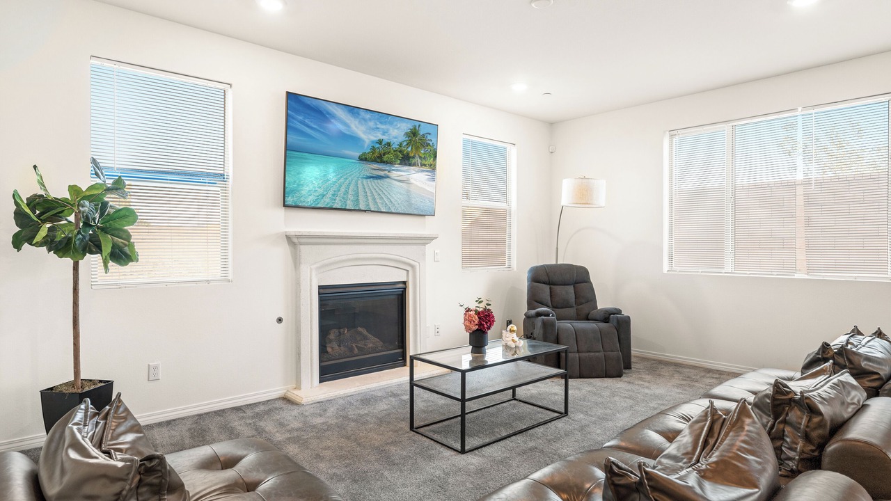Photo of Livingroom in Ontario