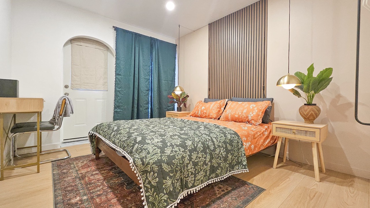 Photo of Bedroom in Panorama City