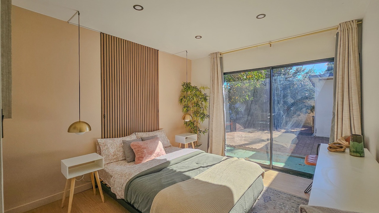 Photo of Bedroom in Panorama City