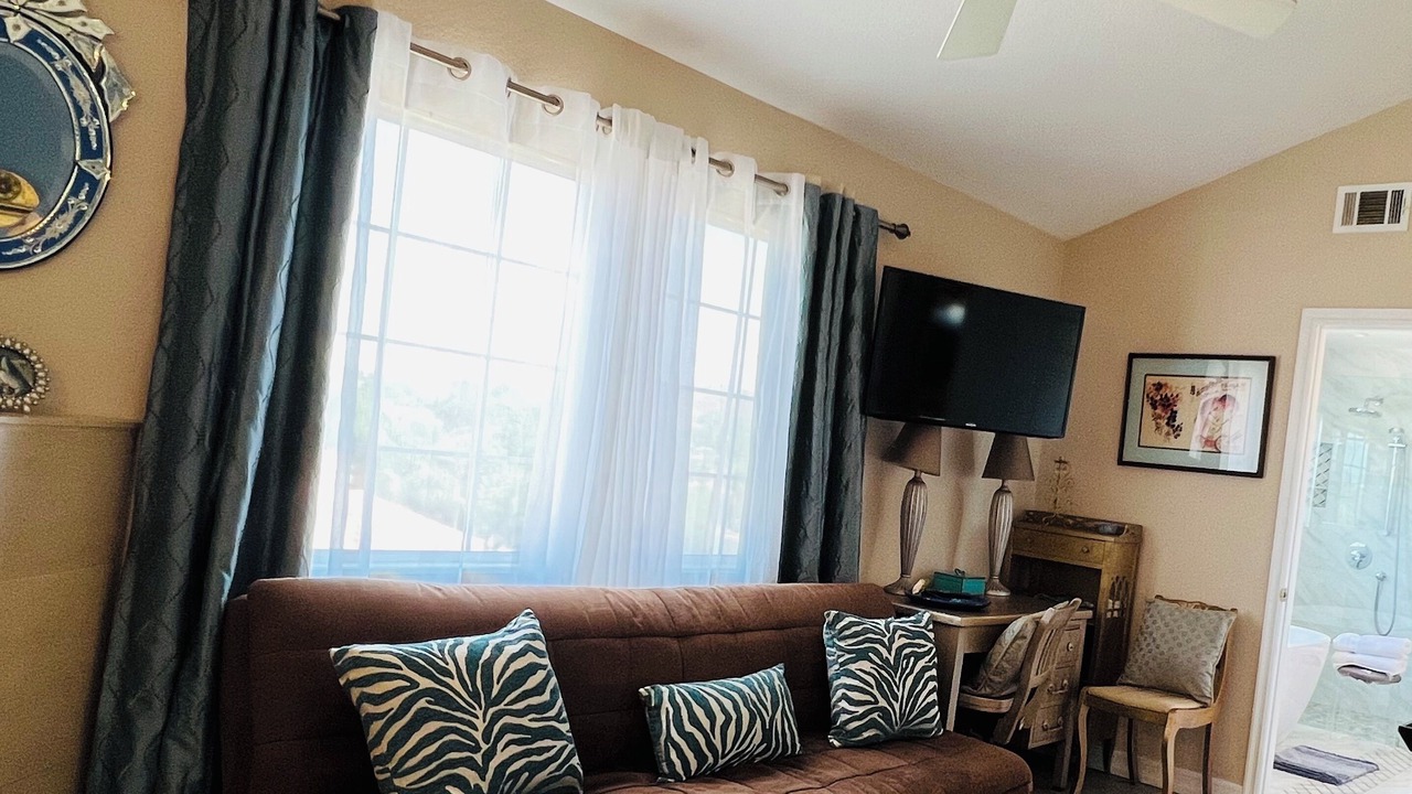Photo of Livingroom in Canyon Lake