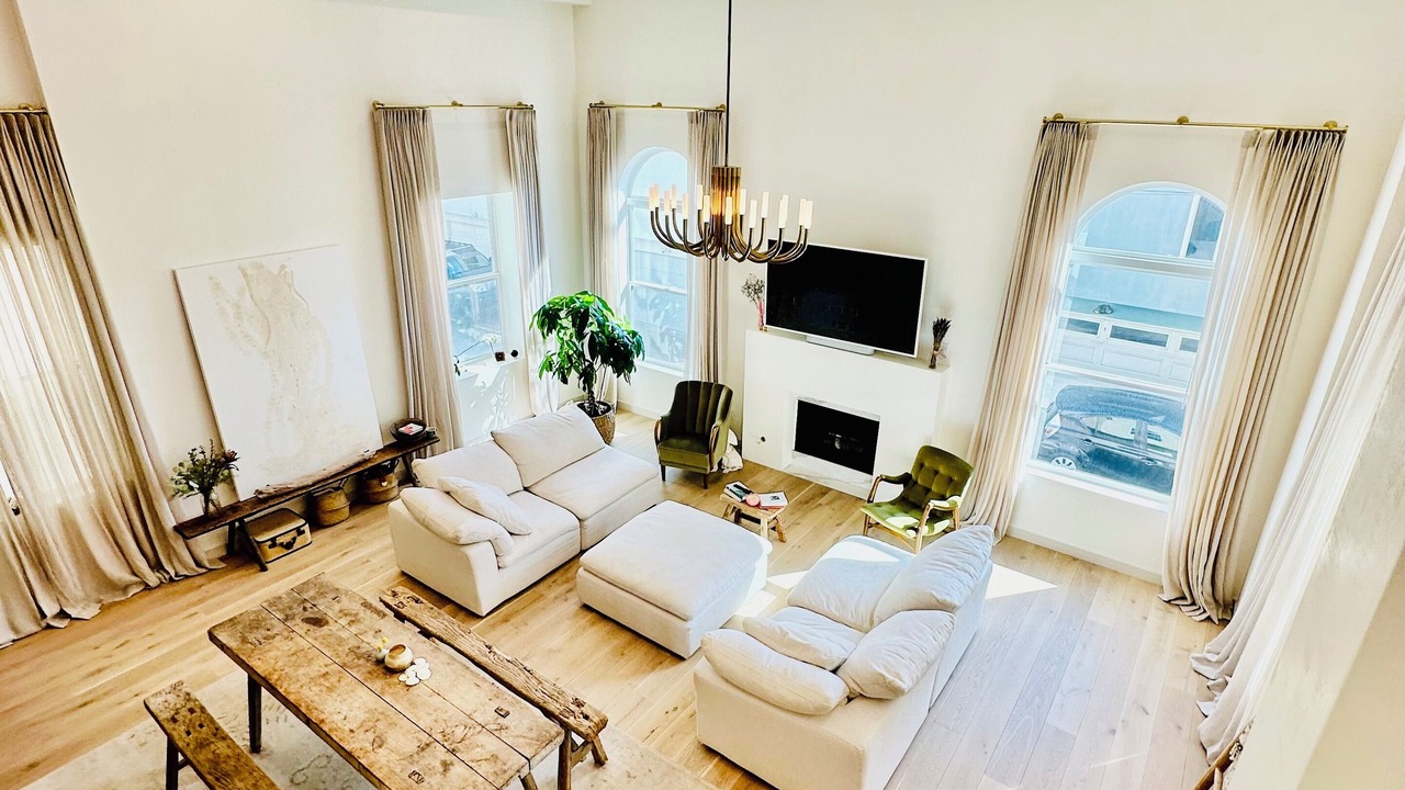 Photo of Livingroom in Marina Peninsula