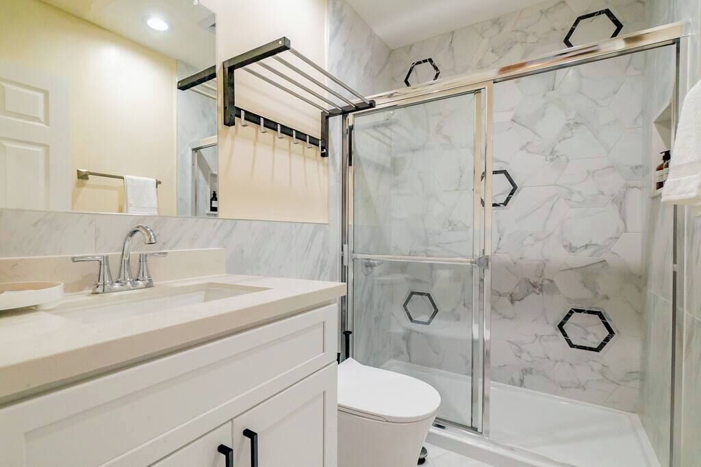 Photo of Bathroom in Monterey Park